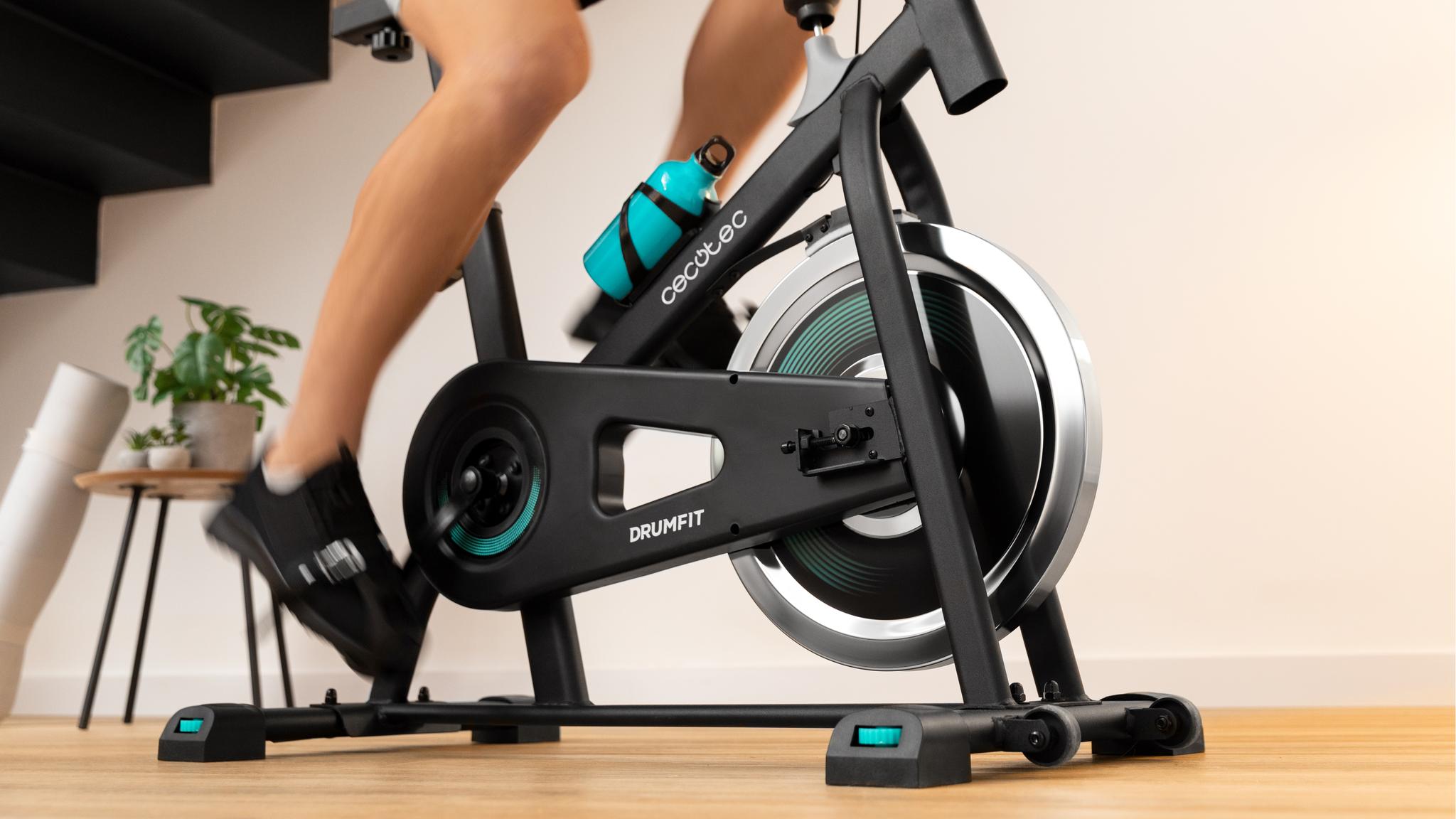 Cecotec DrumFit – Vélo D'intérieur Pliable Avec 12 Programmes, écran LCD Et Surface De Course Spacieuse
