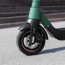 Bongo X65 Connected Patinete eléctrico premium de 1000 W con una autonomía de  hasta 65 km, sistema de conducción adaptativa S-Driving System que mantiene la velocidad total en pendientes y sistema triple de frenado mediante doble disco de freno de alta precisión y e-ABS con frenada regenerativa. Certificado para cumplir con los requisitos de la normativa española de circulación.