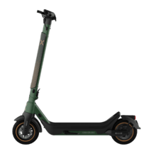 Bongo Serie X65 IT Connected DE Patinete eléctrico con potencia máxima de  1000 W que permite superar pendientes y desplazarse por cualquier superficie. Con autonomía de hasta 65 km. Cumple con todos los requisitos de la nueva normativa alemana de circulación.