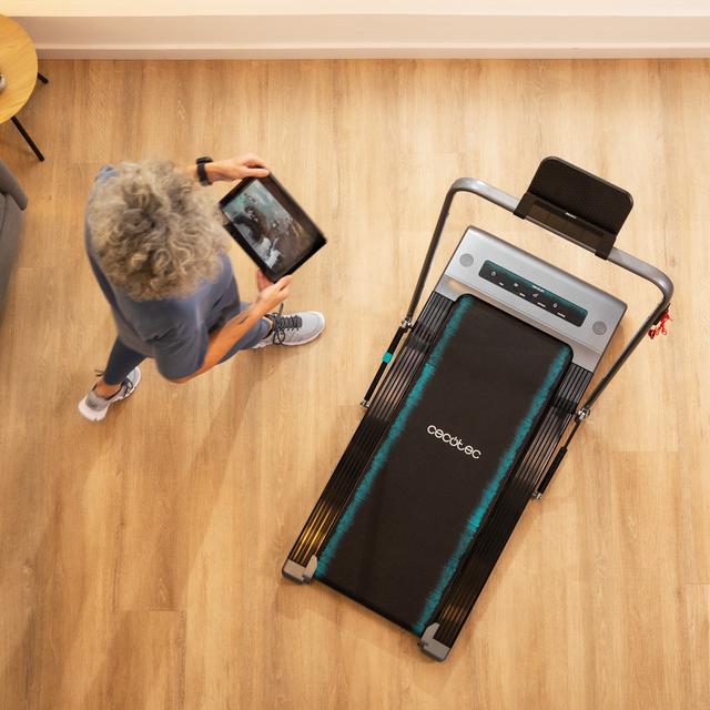 Vista superior de la cinta CECOTEC DrumFit WayHome 600 Pad con soporte para tablet