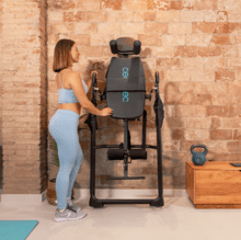Drumfit Inversion 1800 Tabla de inversión plegable con inversión total. Cinturón y almohadillas de seguridad. 26 niveles ajustables. Altura ajustable entre 147 y 198 cm.