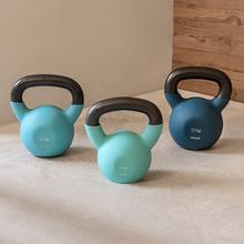 Drumfit KettleBell 8000 Neo Kettlebell con rivestimento in neoprene. 8 Kg. Ghisa. Impugnatura ergonomica. Design estetico e facile da pulire.