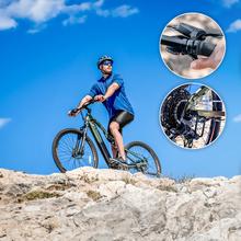 Mountain bike elettrica da 29", con 120 km di autonomia, doppia sospensione, cambio Shimano Cues a 10 velocità e freno idraulico Tektro a doppio disco.