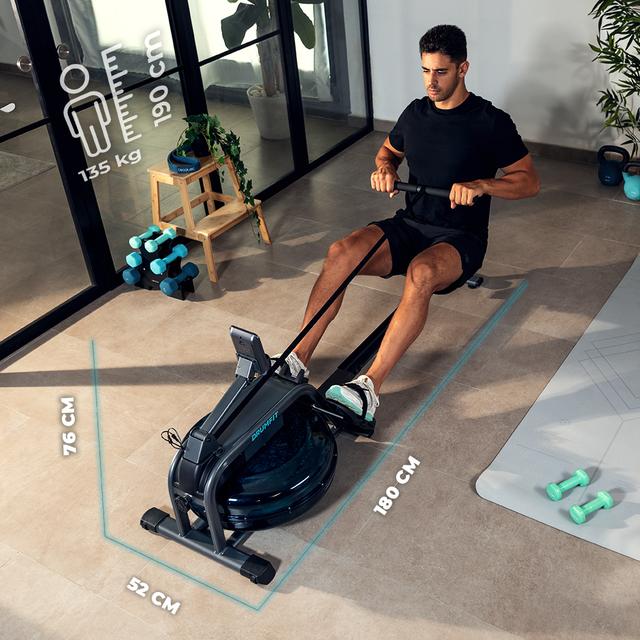 Drumfit Rower 10000 Neptuno Máquina de remo de resistencia de agua con tanque de 13 litros de capacidad. Sillín ajustable horizontalmente. Pantalla LCD. Soporte para dispositivos. Peso máximo de 135 kg y altura máxima 190 cm.