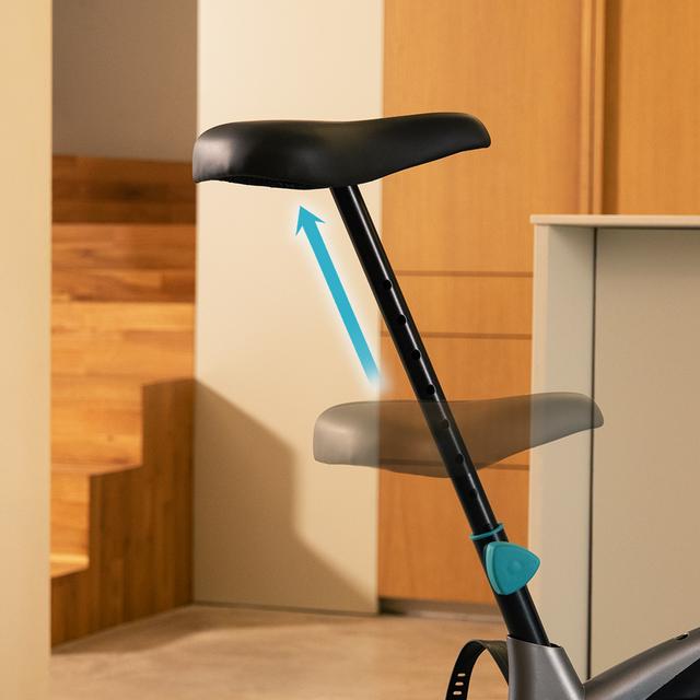 Drumfit CrossFit 1000 Eolo Bicicleta indoor com resistência ao ar ajustável manualmente. Selim regulável verticalmente. Ecrã LCD.