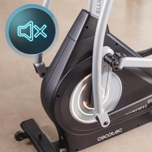 Drumfit Elliptical 8000 Motor Pro Ellittica con resistenza magnetica regolabile a motore. APP. Pieghevole. Display LCD con supporto per dispositivi. Volano inerziale da 8 kg. Cardiofrequenzimetro. Passo di 40 cm. Peso massimo 110 kg e altezza massima 190 cm.