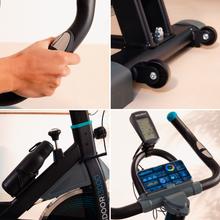 DrumFit Indoor 13000 Race Bicicleta de ciclismo indoor con volante de inercia de 13 Kg. Pulsómetro. Pantalla LCD. Soporte para dispositivos y botella. Ruedas de transporte. Sillín ajustable vertical y horizontalmente. Peso máximo de 120 kg y altura máxima 190 cm.