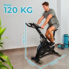 DrumFit Indoor 24000 Magnetic Connected Bicicleta indoor con sistema de resistencia magnética con volante de inercia de 24 Kg. APP. 8 niveles de resistencia. Pantalla LCD. Soporte para dispositivos. Pulsómetro. Ruedas de transporte. Sillín y manillar regulables. Peso máximo de 120 kg y altura máxima 190 cm.