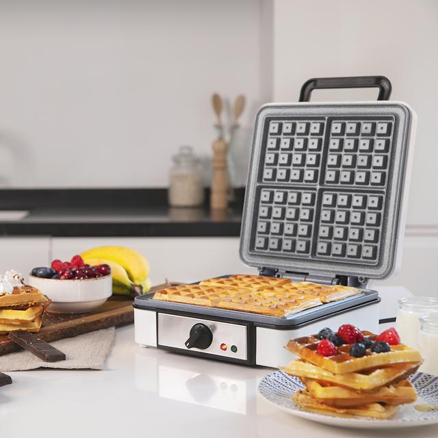 Elektrisches Waffeleisen Fun Gofrestone 4Inox 1200 W, Waffeleisen aus Edelstahl, Herd für 4 Waffeln auf einmal, Rockstone Antihaftbeschichtung und einstellbare Temperatur.