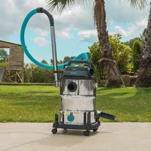 Conga Rockstar Wet & Dry Steel Max Pro Aspirateur pour solides et liquides métalliques qui permet une plus grande durabilité et résistance avec une capacité de 30 L et une puissance de 1600 W pour des finitions parfaites.