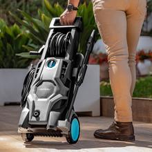 HydroBoost 2400 AdvanceClean Hidrolimpiadora Especial para el hogar, el jardín o el coche. Potente, eficaz y fácil de transportar. Máxima potencia de 2400W. Caudal máximo de 480 l/h. 180 bares de presión máxima admitida. Bomba de aluminio. Radio de acción  14 m.