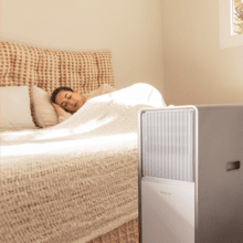ForceClima 12850 Style Heating Connected Tragbare Design-Klimaanlage mit 12000 BTU und Wärmepumpe für den ganzjährigen Einsatz mit WiFi-Steuerung, Touchpanel und Fernbedienung für absoluten Komfort.