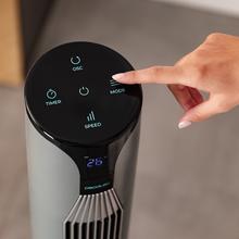 EnergySilence 8150 Skyline Ventilador de torre de 55 W y 42” con mando a distancia, pantalla LED, 3 velocidades, 3 modos, oscilación y temporizador.