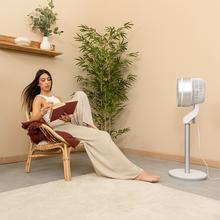 EnergySilence 1000 Cyclone Smart Ventilateur sur pied de 9” et 60 W avec télécommande, contrôle tactile, oscillation et minuterie.