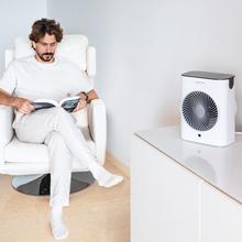 ReadyWarm 2070 Max Force Smart White Heizlüfter mit 2000 W, 2 Leistungsstufen und 3 Betriebsarten, mit LED-Anzeige und Fernbedienung.