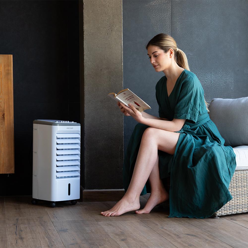 Climatizador evaporativo Cecotec EnergySilence 3500 Cool Compact en uso