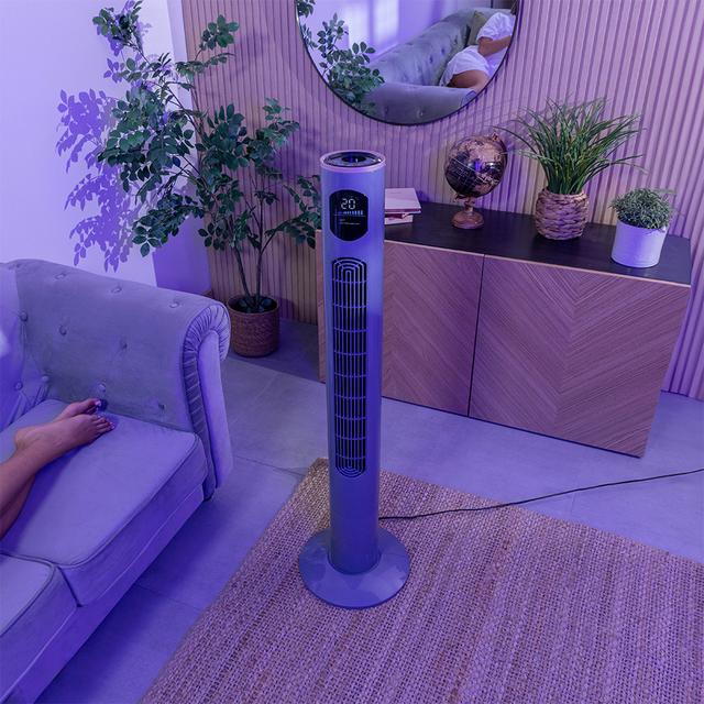 EnergySilence 9090 Skyline Smart Ventilateur colonne de 46" avec 50 W, 3 vitesses, minuterie, oscillation, écran et télécommande.