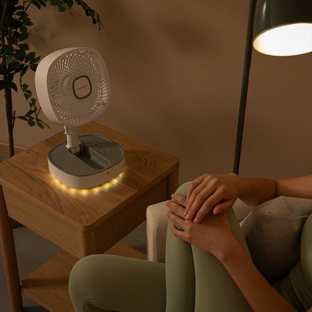 Luz LED ambiental del ventilador portátil Cecotec EnergySilence 1000 FoldAir Portable