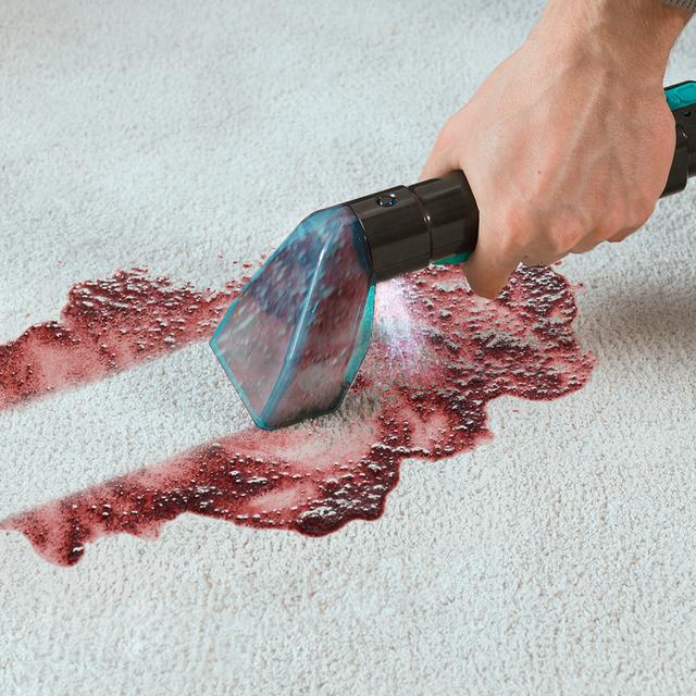 Conga 5000 Carpet&Spot Clean XXL Aspirapolvere per tappezzeria e pulizia dei tappeti. Potenza 650 W. Due serbatoi, uno per l'acqua dolce e uno per l'acqua sporca. Spruzzatore d'acqua e aspirazione da 12 kpa
