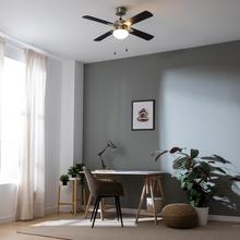 EnergySilence Aero 450 IronBlack 50 W, ventilateur de plafond 42” avec lumière, 3 vitesses, 4 pales et mode hiver-été.