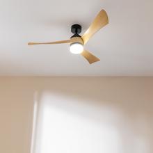 EnergySilence Aero 5285 WhiteWood Ventilatore da soffitto, 40 W e 52” con motore DC, luce a LED da 18W, telecomando, timer e modalità winter-summer.