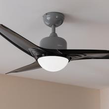 EnergySilence Aero 560 IronBlack 60W 52" Deckenventilator mit 18W LED Licht, Fernbedienung, programmierbarem Timer, 3 wählbaren Geschwindigkeiten und 3 Flügeln, mit Winter/Sommer Modus.