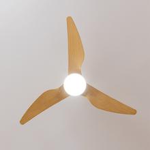 EnergySilence Aero 5250 WhiteWood Ventoinha de teto de 62 W e 48" com luz, 3 velocidades, temporizador e modo Inverno/Verão.