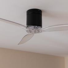 EnergySilence Aero 5285 BlackTransparent Ventilatore da soffitto da 40 W 52" con telecomando, Wi-Fi e telecomando, protezione IP44, 6 velocità, 3 pale, modalità winter-summer e timer fino a 8 ore.