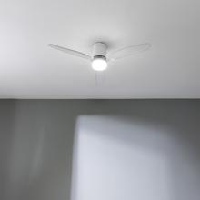 EnergySile Aero 5285 Sun WhiteTransp Ventoinha de teto de 40 W e 52’’ com controlo remoto, controlo por Wi-Fi e controlo remoto, proteção IP44 6 velocidades, 3 pás e modo Inverno/Verão e temporizador até 8 h.