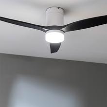 EnerSile Aero 5600 Aqua White&Black Con Ventilatore da soffitto da 40 W e 52" con telecomando, Wi-Fi e telecomando, protezione IP44, 6 velocità, 3 pale, modalità winter-summer e timer fino a 8 ore.