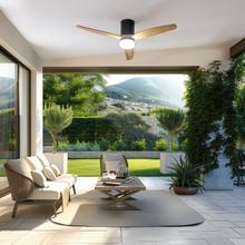 EnerSile Aero 5600 Aq Bla&WhiteWood Con Ventilatore da soffitto da 40 W e 52" con telecomando, Wi-Fi e telecomando, protezione IP44, 6 velocità, 3 pale, modalità winter-summer e timer fino a 8 ore.