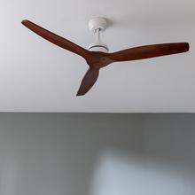 Ventilateur de plafond EnergySilence Aero 5270 White&BlackWood 40 W 52" avec moteur DC, télécommande, double hauteur, minuterie, mode hiver-été.