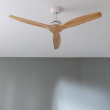 EnergySilence Aero 5270 WhiteWood 40W 52" Deckenventilator mit DC-Motor, Fernbedienung, doppelte Höhe, Timer, Winter-Sommer-Modus.