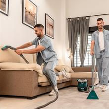 Conga CarpetClean 10000 EasyHome Nettoyeur de taches traîneau polyvalent CarpetClean. 800 W de puissance. Deux réservoirs, un pour l'eau propre et un autre pour l'eau sale. Multisurface. Facile à transporter. Kit d‘accessoires.