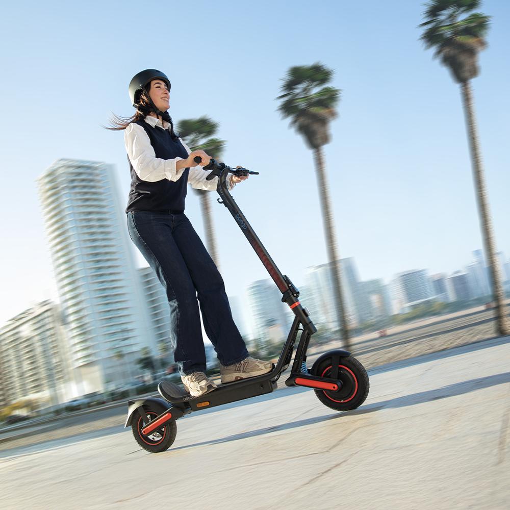 Detalle del patinete CECOTEC Bongo D40 XL Suspension Connected
