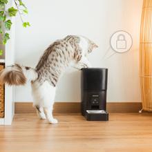 Pumba 6000 Purrfect Meal Smart Ciotola automatica per animali domestici da 6 litri con controllo porzioni e Wi-Fi.