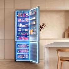 Bolero CoolMarket Combi 405 MC Inox A Frigorífico Combi 2m NoFrost com acabamento Inox, Tecnologia MAX INSIDE, CoolMatrix, Gaveta Convertível Freshness Flex Hub (0ºC/+4ºC/+7ºC), Display FullColor, Compressor Inverter Plus, Ultra Silencioso 33dB, Classe A, Modo ECO, Fast Cooling, Ultra Fast Freezing e Porta reversível.