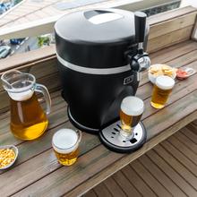 BeerFlow 5000 Dispensador de cerveza de 60 W que mantiene la temperatura de 3°C a 6°C, compatible con barriles universales presurizados de 5L, asa y bandeja recogegotas extraíbles, y pies antideslizantes para mayor estabilidad.