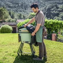 DragonPack 6600 M Pack de accesorios para barbacoa kamado que incluye pinzas, cubierta protectora, recolector de cenizas y expansor de parrilla.