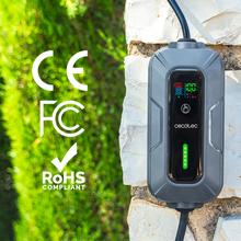 Caricabatterie portatile PIT&GO 3,5 kW Il caricabatteria portatile per auto elettrica consente di caricare la batteria di un'auto elettrica da una presa standard. È composto da un cavo di ricarica e da un adattatore che può essere collegato alla normale corrente elettrica.
