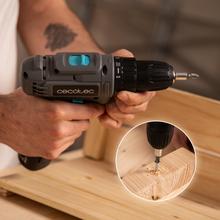 PowerForce 1000 Taladro Atornillador de 12V y 2.000mAh con puntas y brocas