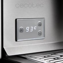 Baristeo Excelsa Cafetera barista con doble caldera, bomba Force Aroma de 15 bares, pre-infusión ajustable y pantalla digital para cafés perfectos con máxima rapidez y control.