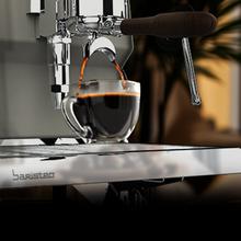 Baristeo Gastro Cafetera profesional con sistema E-61, pre-infusión ajustable en dos fases, bomba de 9 bares y control PID para extraer todo el sabor, aroma y crema en cada taza.