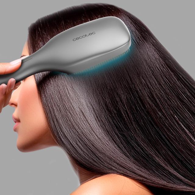 HairCare Revitalize Aluminium Brosse réparatrice de cheveux avec 5 technologies : vibration, ions négatifs, microcourants EMS, laser basse puissance (LLLT) et lumière LED rouge et bleue. Remplacez votre brosse conventionnelle et aidez à régénérer les cuticules des cheveux.