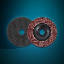 RadialPower 780 Filtra Amoladora angular con 780W de potencia. Filtros para proteger el motor del polvo. Compatible con discos de 115mm. Velocidad hasta 12.000rpm. Incluye 2 discos y maletín.