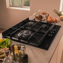Bolero Squad G 3400F Glass Black Plaque de cuisson à gaz Cecotec Bolero Squad G 3400F Glass Black avec 3 foyers, 6,2 kW, Glass Black, grilles en fonte, foyer WOK à triple anneau, allumage électronique, système de sécurité des valves, conversion au gaz butane