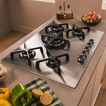 Bolero Squad G 5400S Inox - Plaque de cuisson à gaz 5 brûleurs, 10,4 kW, acier inoxydable, grilles en fonte, brûleur WOK à triple couronne, allumage électronique, soupapes de sécurité, accessoire de conversion de gaz inclus.
