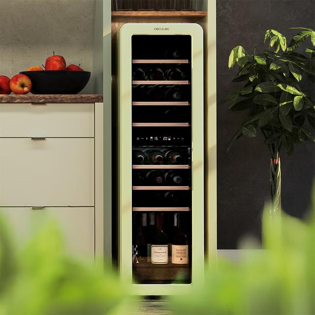 Bolero GrandSommelier Origin Duo 30 Hit Beige Vinoteca de diseño retro color negro con dos zonas de temperatura, Capacidad para 30 botellas, Control electrónico de temperatura mediante display LED, Temperatura Zona 1 de 5ºC a 12ºC, Temperatura Zona 2 de 12ºC a 20ºC, Tecnología NoFrost, Estantes Madera, Luz interior, Ventilación interna asistida por ventilador, Dimensiones de Alto 120,5cm, Ancho 36,6cm, Fondo 47,6cm