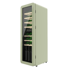 Bolero GrandSommelier Origin Duo 30 Hit Green Cantina per vini dal design retrò verde con due zone di temperatura, Capacità per 30 bottiglie, Controllo elettronico della temperatura tramite display LED, Temperatura della zona 1 da 5ºC a 12ºC, Temperatura della zona 2 da 12ºC a 20ºC, Tecnologia NoFrost, Ripiani in legno, Luce interna, Ventilazione interna assistita da ventola, Dimensioni Altezza 120,5 cm, Larghezza 36,6 cm, Profondità 47,6 cm
