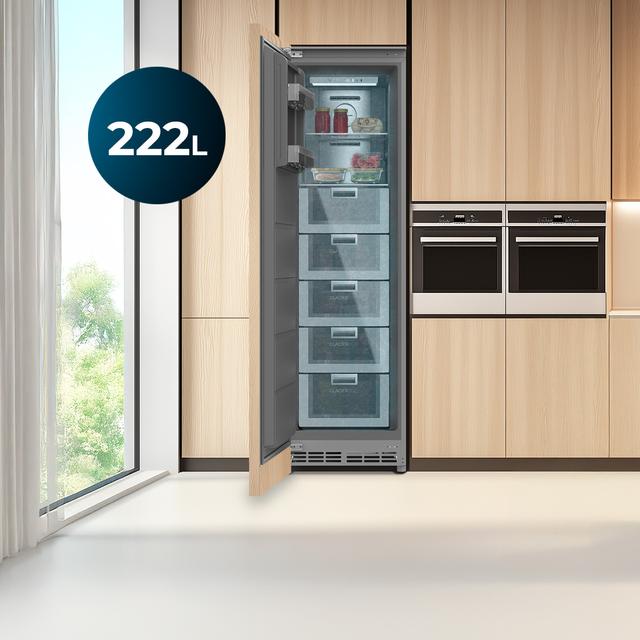 Bolero CoolMarket UF BI-D 222 GREY E Congelador 1 puerta integrable de puerta fija, 187x55,9cm, 222 Litros, Metal Cooling, Cavidad Interior gris prémium, Fast Freezing, modo Vacaciones y Clase Energética E,